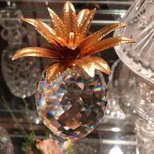 🍍Swarovski Crystal pineapple 🍍